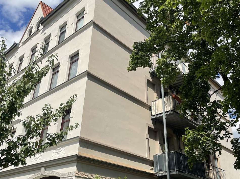 Blick zum Balkon und zur