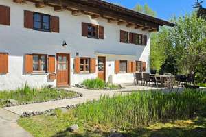 Traum im Allgäu/Exclusives ehem. Bauernhaus in Fastalleinlage mit Bergsicht bei Kempten