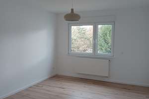 Helle 2-Zimmer-Wohnung mit Balkon in Feuerbach