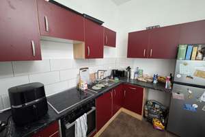 Property thumbnail 8