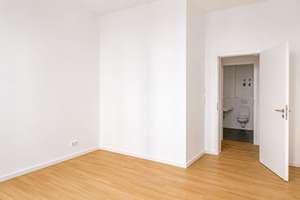 Stilvoll modernisierte 3 Zimmer Wohnung mit Fußbodenheizung und sichtgeschützter Terrasse – Hesselnberg 62, 42285 Barmen, Wuppertal – Vorschaubild 6