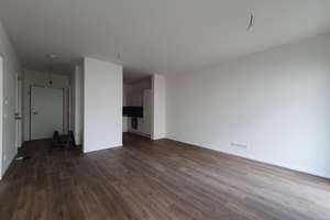 geräumige 2-Zimmer-Wohnung mit Balkon, Vollbad, Einbauküche, Stellplatz – 18069 Reutershagen, Rostock – Vorschaubild 4