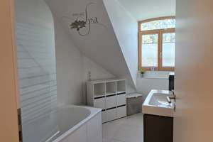 Wunderschöne , helle 4-Zimmer Dachatelierwohnung mit sonniger Südterrasse in München-Laim  – Hartelstraße 6a, 80689 St. Ulrich, München – Vorschaubild 18