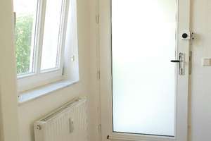 Für Senioren oder hilfsbedürftige Menschen: Kleine Zwei-Zimmer Wohnung in Seniorenanlage "Am Wall... – Die vollständige Adresse der Immobilie erhältst du vom Anbieter., 28219 Walle (Ortsteil), Bremen – Vorschaubild 3