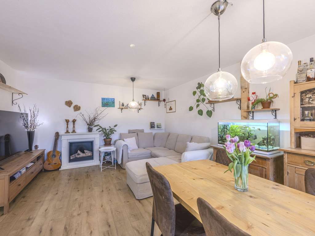 Immobilie in Neuried - Top modernisierte 3 Zi.Wohnung in Neuried - Bild 1