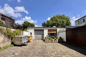 -I| CITY-HAUS || Toller Hinterhof mit viel Potential || PEMPELFORTER HEIM |I- – Schloßstraße 11, 40477 Düsseldorf – Vorschaubild 1