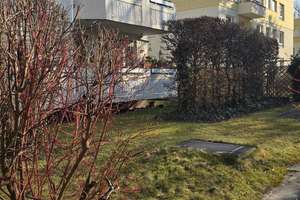 Ihr neues Zuhause im Grünen: 3-Zimmer-Wohnung mit Balkon in ruhiger Lage von Berlin-Lankwitz – Greulichstraße 42, 12277 Marienfelde, Berlin – Vorschaubild 7
