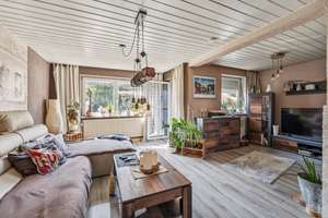 Reihenmittelhaus mit zwei Wohneinheiten, Garten & moderner Energietechnik in Cham – An der Königsbergerstr 35, 93413 Cham – Vorschaubild 5