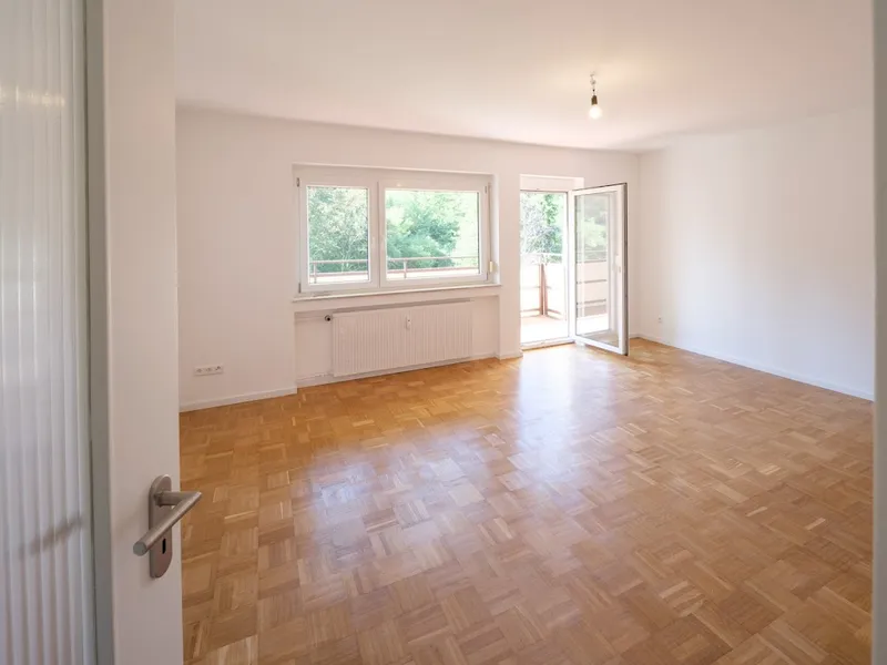 3BR Apartment – Böblingen – Balcony