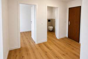 Komplett renovierte Whg.  in Langenargen: 2,5-Zimmer-Wohnung mit großem neu angelegten Garten – Amthausstraße 51, 88085 Langenargen – Vorschaubild 4