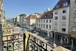 Großzügige Altbauwohnung in Innenstadtlage direkt am Marktplatz – Die vollständige Adresse der Immobilie erhältst du vom Anbieter., 76133 Innenstadt-Ost, Karlsruhe – Vorschaubild 6