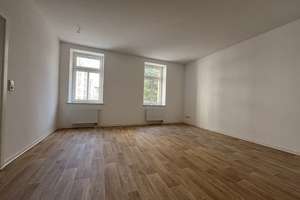 Alles neu im Neuen Jahr - frisch saniert für Sie ... einziehen und Wohlfühlen ... – Heinrich-Schütz-Straße 116, 9130 Yorckgebiet, Chemnitz – Vorschaubild 1