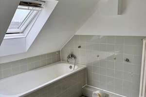 
Komplett renoviert! Ideal für Studenten, Singles & Pendler –Charmantes Altbau-Dachgeschossapartment – Westwall 204, 47798 Stadtmitte, Krefeld – Vorschaubild 6