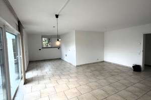 Reserviert !!!!! Attraktive 3-Zimmer Wohnung mit Garage in Cronenberg, Wuppertal – Berghauser Str. 121a, 42349 Cronenberg, Wuppertal – Vorschaubild 2