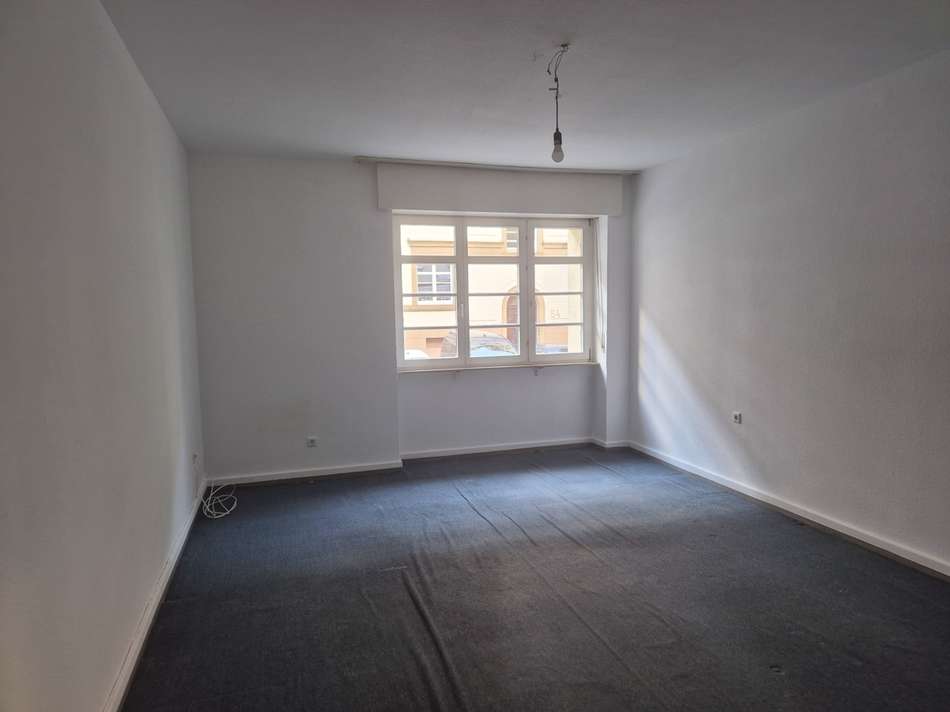 Zimmer_Beispiel unrenovierte W