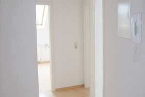 Sonnige 3-Raum-DG-Wohnung mit Balkon in Magdeburg-Sudenburg sucht neue Mieter – Klausenerstraße 8, 39112 Magdeburg – Vorschaubild 12