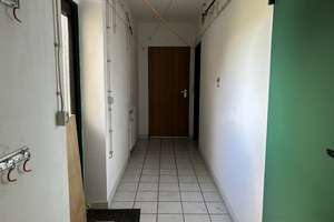 VR IMMO: Netphen, großzügiges Einfamilienhaus mit Einliegerwohnung in unverbaubarer Toplage! – Die vollständige Adresse der Immobilie erhältst du vom Anbieter., 57250 Netphen – Vorschaubild 28