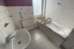 Frisch renovierte 4 Zimmerwohnung DG – Nassauerring 15, 47798 Stadtmitte, Krefeld – Vorschaubild 5