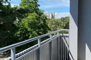 Moderne 2 Zimmer-Wohnung mit Loggia in der Sebaldussiedlung!