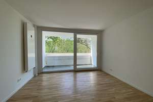 Über den Dächern der Stadt - sanierte 3 Zimmerwohnung im 9. Obergeschoss – Die vollständige Adresse der Immobilie erhältst du vom Anbieter., 14055 Westend, Berlin – Vorschaubild 2