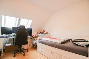 Solide Immobilie mit Garage, Garten und vielseitiger Nutzfläche – Die vollständige Adresse der Immobilie erhältst du vom Anbieter., 41515 Grevenbroich – Vorschaubild 11