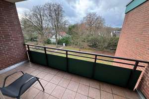 Gepflegte 2-Zimmer Wohnung im 3. OG mit Balkon in Schmölderpark – Urftstr. 250, 41239 Schmölderpark, Mönchengladbach – Vorschaubild 1
