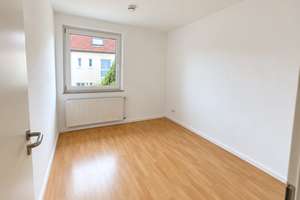 Sonniges Reihenmittelhaus mit Südterrasse und Garten in ruhiger Privatstrasse – 51141 Porz (Ortsteil), Köln – Vorschaubild 11