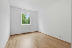 Vis-à-vis des Klettenbergparks – 
Bezugsfertige 2-Zimmerwohnung – Die vollständige Adresse der Immobilie erhältst du vom Anbieter., 50939 Klettenberg, Köln – Vorschaubild 3