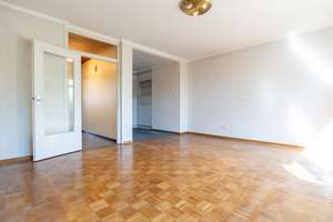 Endreihenhaus mit zwei Vollgeschossen, Vollkeller und großem Grundstück – Die vollständige Adresse der Immobilie erhältst du vom Anbieter., 22457 Schnelsen, Hamburg – Vorschaubild 9