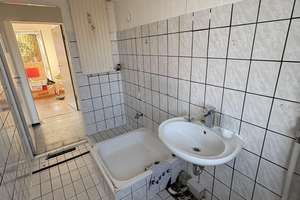 Ruhige 2-Zi.-Wohnung mit Balkon und Garten in Lichterfelde - sanierungsbedürftig – Hochstrasse 6, 12209 Lichterfelde, Berlin – Vorschaubild 12