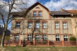 Vielseitiges Mehrfamilienhaus mit Charme in Falkensee – Die vollständige Adresse der Immobilie erhältst du vom Anbieter., 14612 Falkensee – Vorschaubild 1