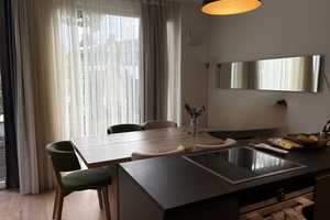 helle 3-Zimmer-Wohnung mit drei Terrassen und zwei Gärten – München – Vorschaubild 5
