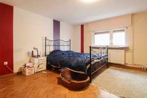 Gestalten Sie ihr neues Zuhause: Renovierungsbedürftiges Einfamilienhaus inkl. Halle in Villingen – Die vollständige Adresse der Immobilie erhältst du vom Anbieter., 35410 Hungen – Vorschaubild 4