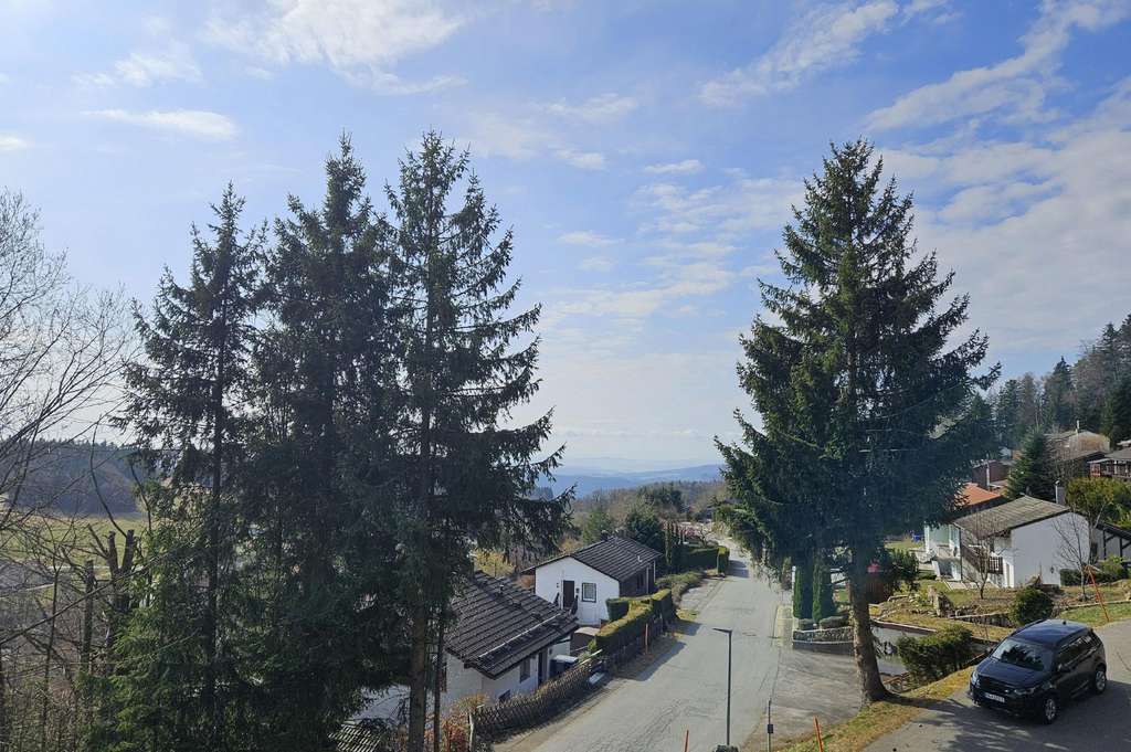 Immobilie in Thurmansbang - Rückzugsort mit herrlicher Fernsicht - Bild 4
