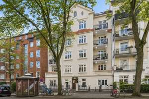 Provisionsfrei – Charmante 3-Zimmer-Wohnung mit Kachelofen & Balkon in gefragter Lage