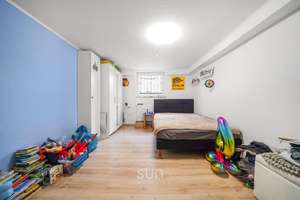 BUNGALOW MIT 6 ZIMMERN & eigenem Garten mit gemütlicher Terrasse – Die vollständige Adresse der Immobilie erhältst du vom Anbieter., 61169 Friedberg (Hessen) – Vorschaubild 19