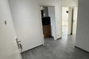 Moderne Dachgeschosswohnung – Erstbezug nach Renovierung in Mönchengladbach Eicken, ca. 45 m² – Mönchengladbach – Vorschaubild 4