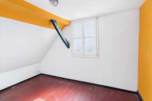 Charmantes Zweifamilienhaus mit einer Gesamtfläche von 270 m² mit Garten in der Lenneper Altstadt! – Remscheid – Vorschaubild 18