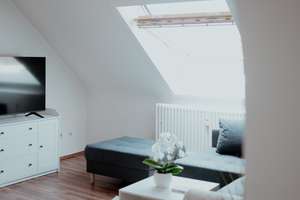 Wohnen im Herzen von Rüttenscheid – Lichtdurchflutete 3-Zimmer-Wohnung mit Wohlfühlcharakter – Alfredstraße 9-11, 45130 Rüttenscheid, Essen – Vorschaubild 2