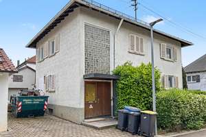Einfamilienhaus mit Garten und Garage in Spaichingen – Die vollständige Adresse der Immobilie erhältst du vom Anbieter., 78549 Spaichingen – Vorschaubild 2