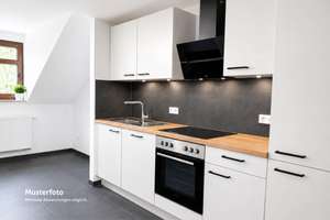 Erstbezug nach Sanierung: Neues Zuhause mit Balkon und Weitblick – Markusstraße 19, 9130 Sonnenberg, Chemnitz – Vorschaubild 4
