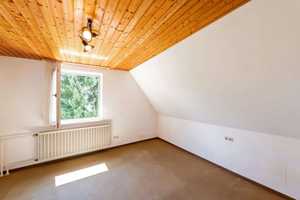 Einfamilienhaus mit Anbau auf einem wunderschönen großen Grundstück – Heinrich-Talmon-Groß-Straße 50, 73614 Rems-Murr-Kreis – Vorschaubild 39