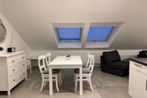 🩶 Voll möblierte 1,5-Zimmer Dachgeschosswohnung in Altenbochum 🩶 – Bonhoefferstraße 43, 44803 Altenbochum, Bochum – Vorschaubild 2