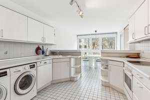 Property thumbnail 8