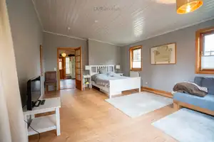 Skandinavischer Wohntraum im Grünen - Idyllisches Landhaus mit Stadtanbindung und Ostseenähe – Am Hang 6, 24256 Plön (Kreis) – Vorschaubild 26