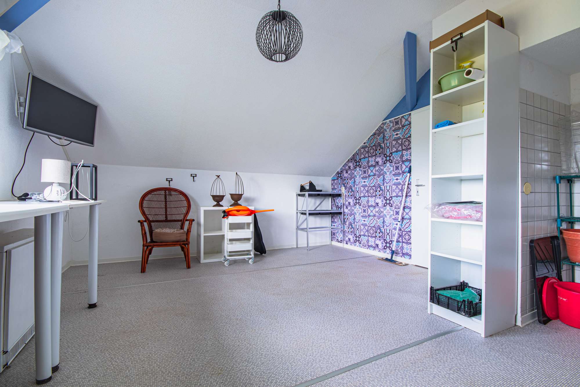 Immobilie in Weilheim - Zwei vielseitig nutzbare Doppelhaushälften mit großem Ausbaupotenzial in Weilheim - Heubach - Bild 12