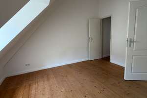 Altbau trifft Bestlage – 2-Zimmer-Wohnung mit besonderem Flair – Die vollständige Adresse der Immobilie erhältst du vom Anbieter., 65197 Rheingauviertel / Hollerborn, Wiesbaden – Vorschaubild 7