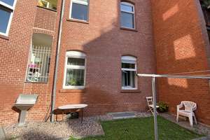 Charmante Altbau-Erdgeschosswohnung mit Balkon nahe Erfurter Stadtpark – Die vollständige Adresse der Immobilie erhältst du vom Anbieter., 99084 Altstadt, Erfurt – Vorschaubild 3