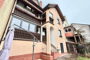 +++ Charmantes Einfamilienhaus mit Südausrichtung, Wintergärten, Carport in bevorzugter, ruhiger ... – Die vollständige Adresse der Immobilie erhältst du vom Anbieter., 66976 Rodalben – Vorschaubild 1
