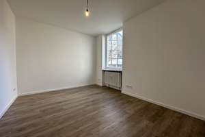 Großzügige, frische Wohnqualität mit Balkon, Blick ins Grüne und eigener Garage – Die vollständige Adresse der Immobilie erhältst du vom Anbieter., 70329 Uhlbach, Stuttgart – Vorschaubild 5